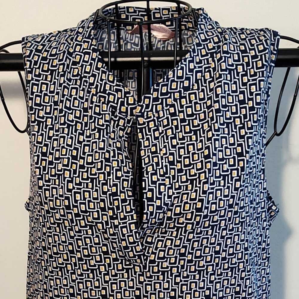 SJS navy blue, yellow & white patterned, sleeveless blouse, exc. cond., L petite